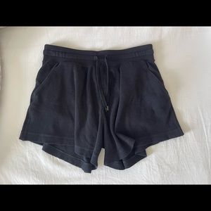 Lululemon High-Rise Mellow Short 5” *Waffle in Navy